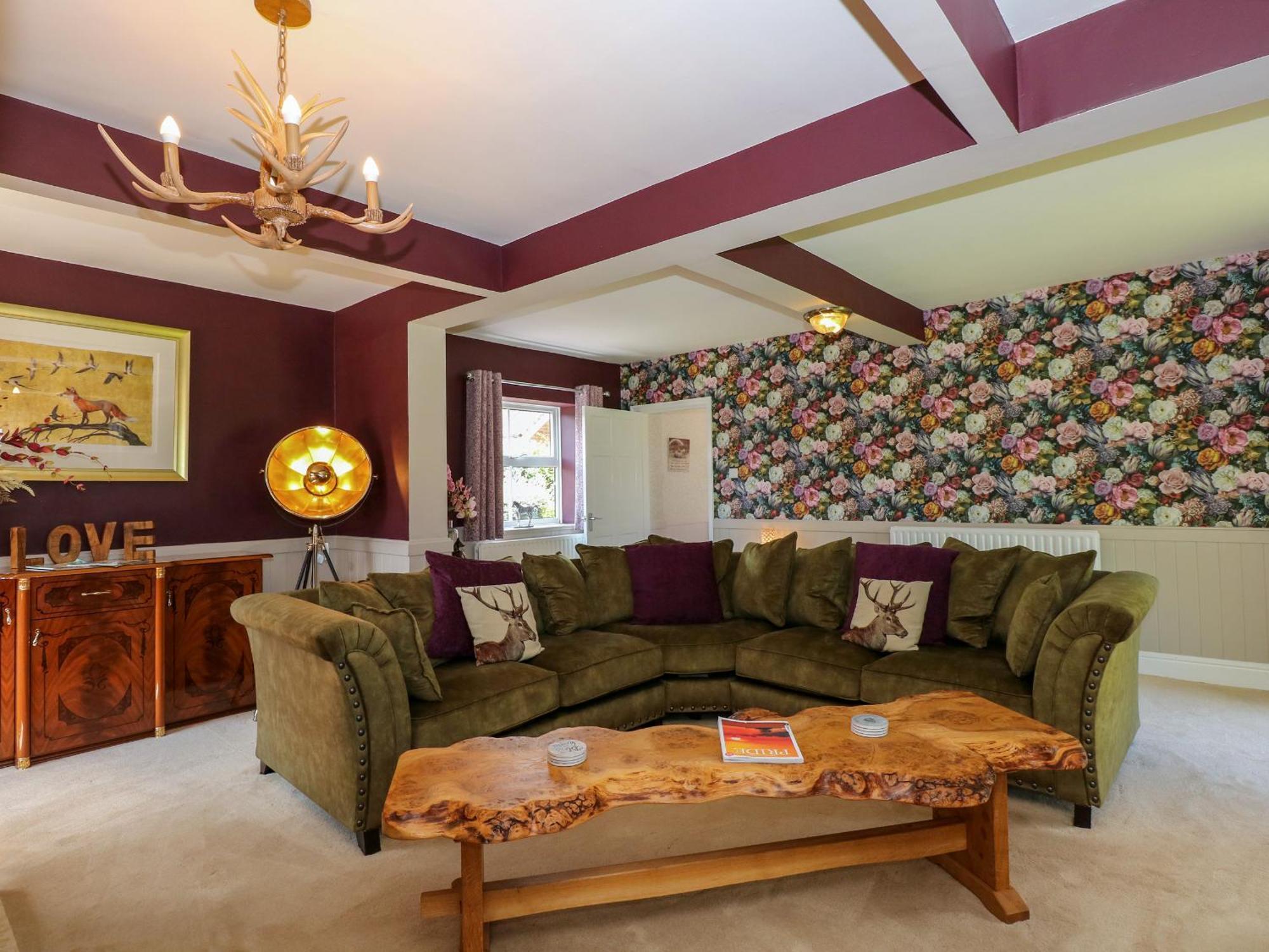 The Granary Villa Boston Exterior photo